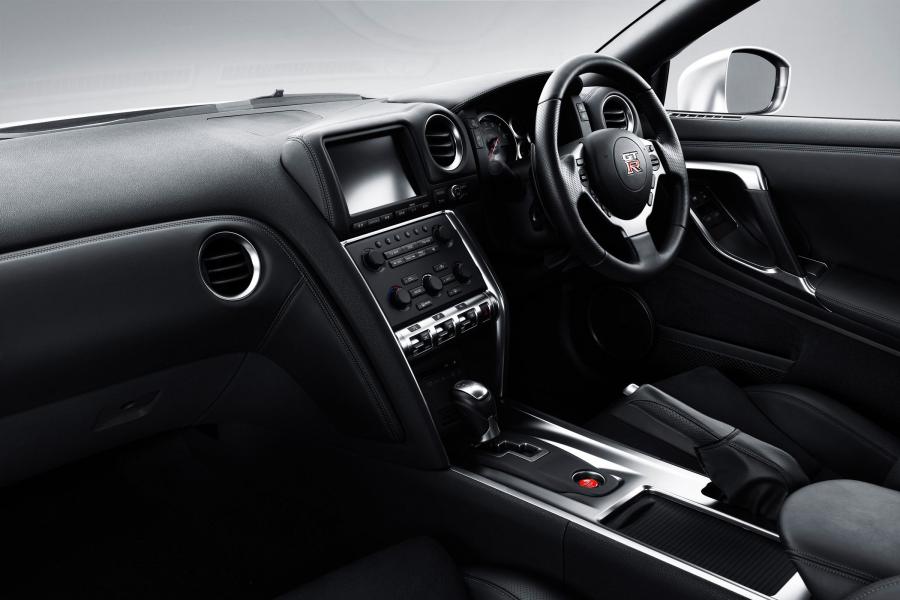  Nissan GT-R 2007 года  (фото 382 из 480)